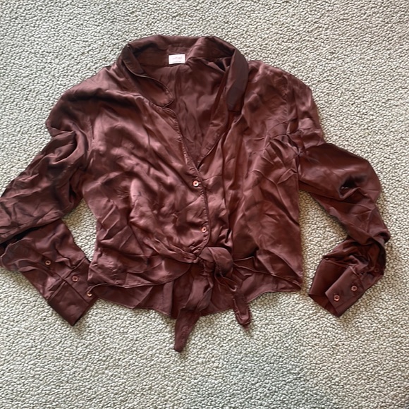 Wilfred tie front blouse - Picture 2 of 5